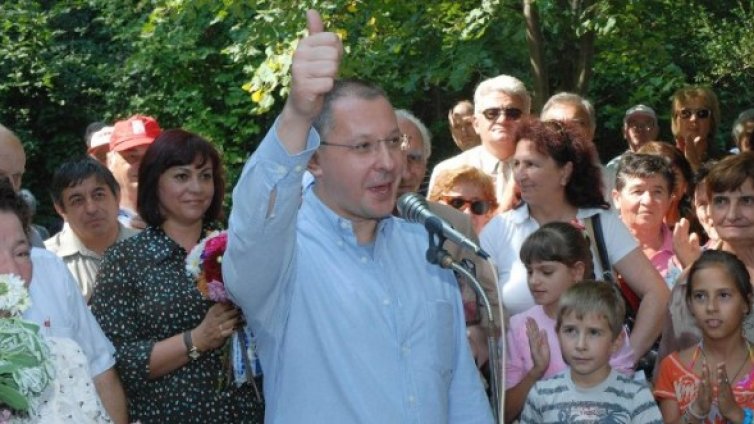 БСП бленува власт, започна с обещанията!