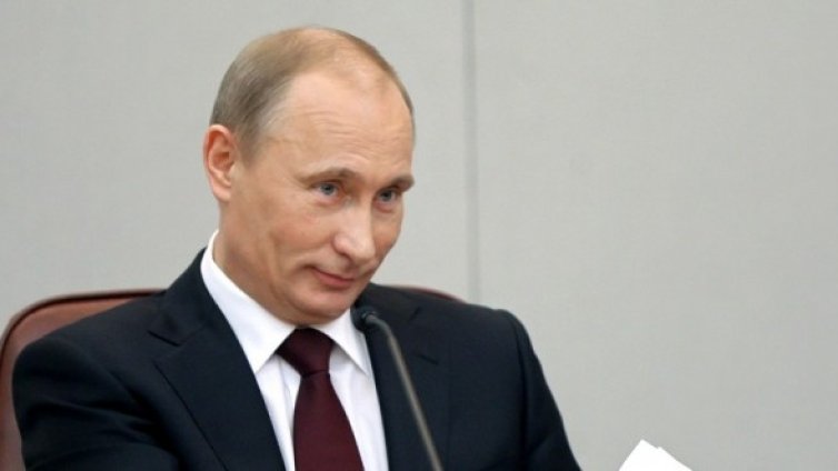 Путин не смятал да контролира нета преди изборите