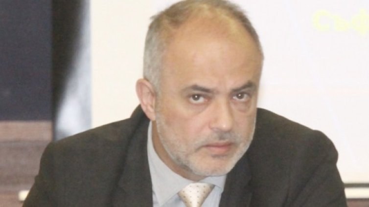Решават за минималната заплата след Великден