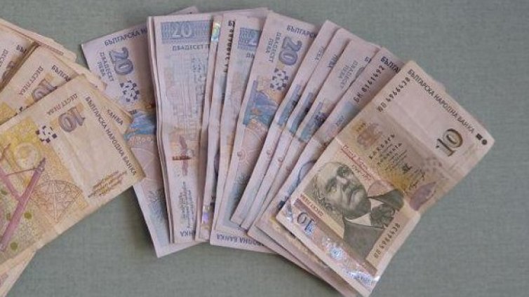 ГЕРБ дарява 24 бона, събрани от глоби на депутатите