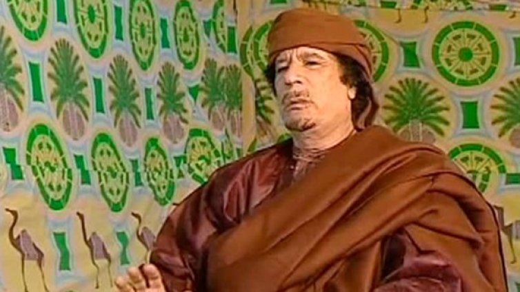 Жената и дъщерята на Кадафи избягали в Тунис