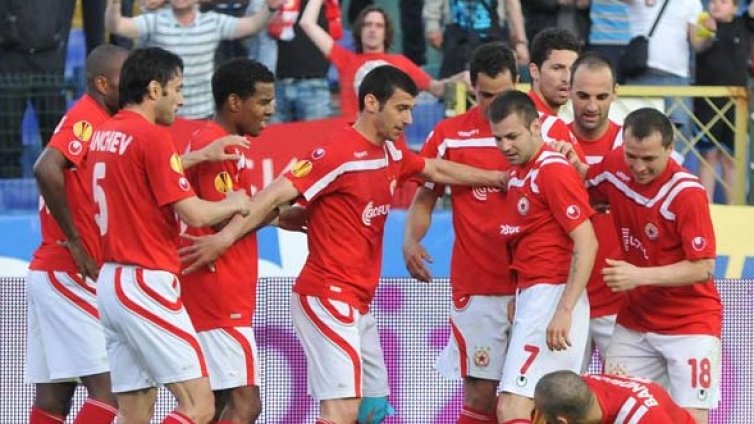 ЦСКА вдигна купата на България!