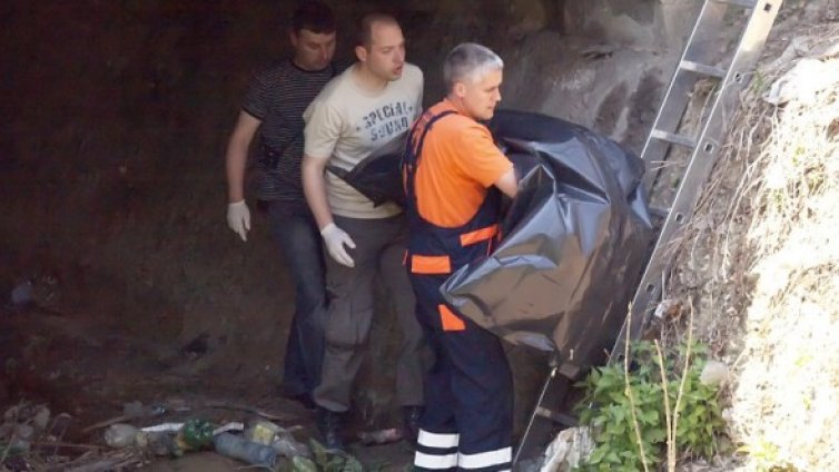 Роднините на Стефан не са замесени в убийството му