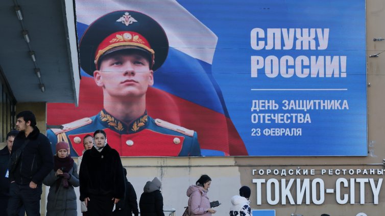 Русия вербува алкохолици и ги праща на фронта в Украйна