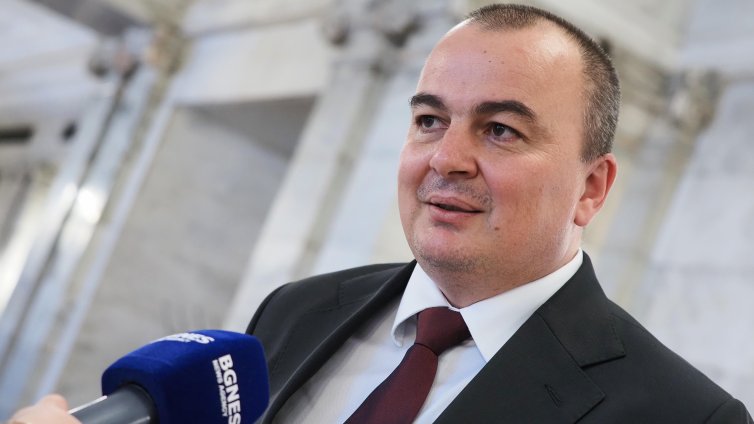 Абровски: Мляко има, контролът не води до недостиг или поскъпване
