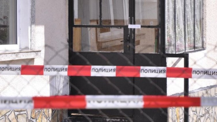 Задържаха мъж за убийство на баща му