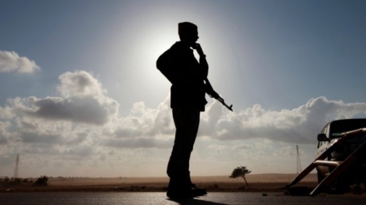 Либийката, обвинила в насилие войници на Кадафи, е в Румъния