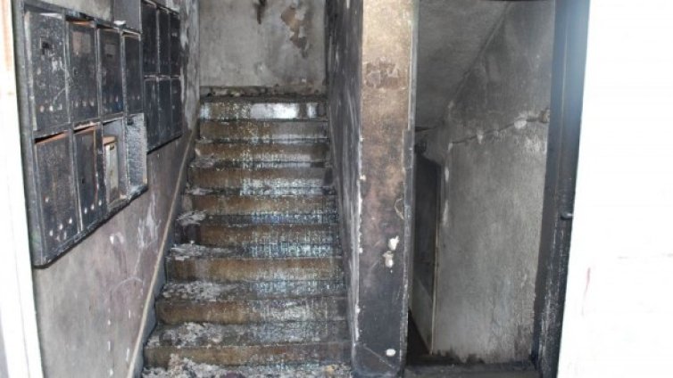 Бивша учителка едва не взриви блок в Сливен