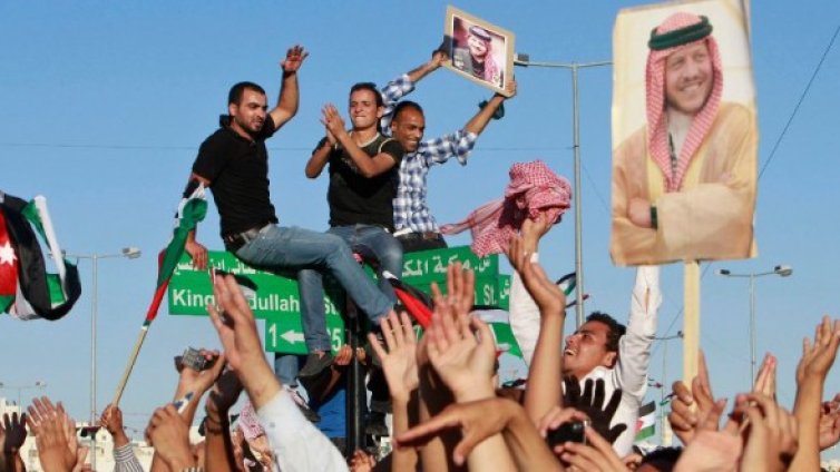 Йорданският крал си оряза правомощията