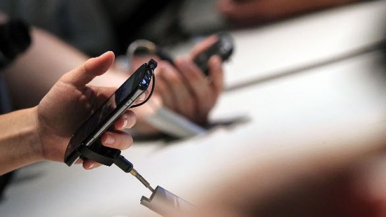 За първи път: мобилните приложения изпреварват нета