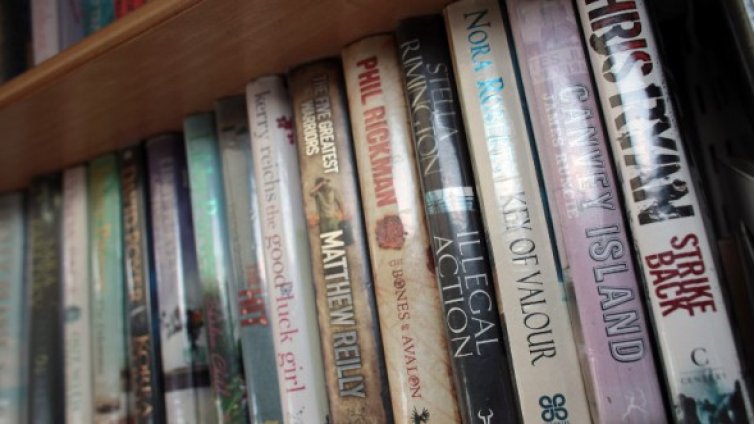 Само на седем, а вече прочела 600 книги