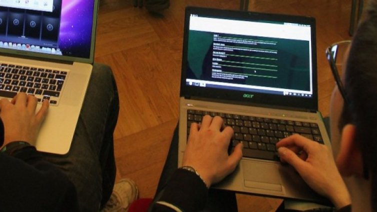 Хакери обявиха война на американски град