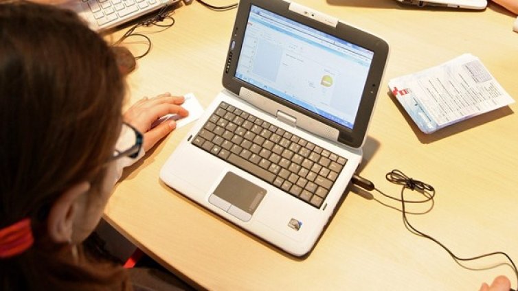 Южнокорейските ученици &ndash; първи по компютърна грамотност