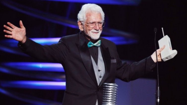 Честит рожден ден, GSM!