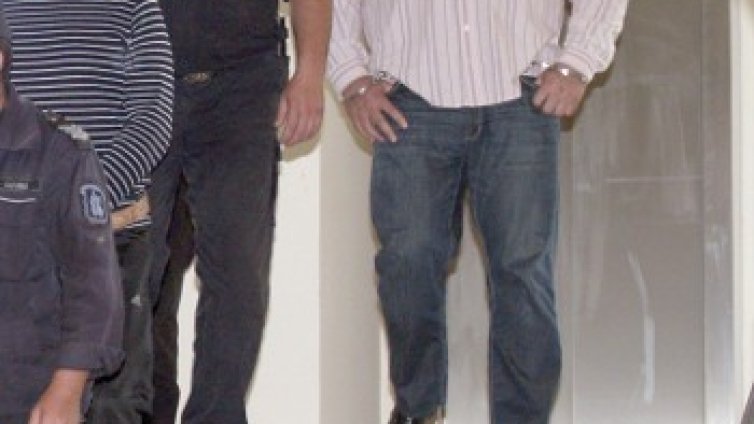 Свидетел твърди, че Сумиста му поръчвал побои и палежи