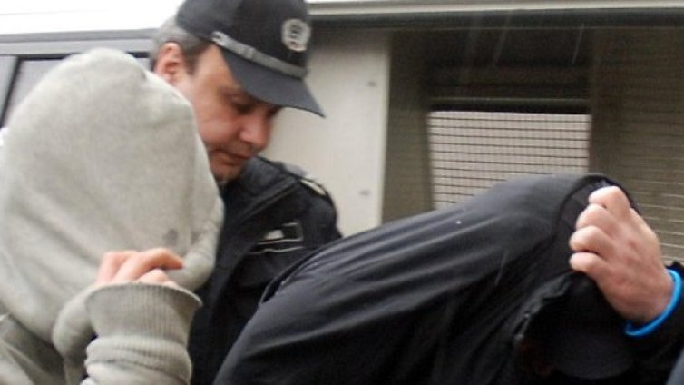 Хванаха двама дилъри на дрога в София