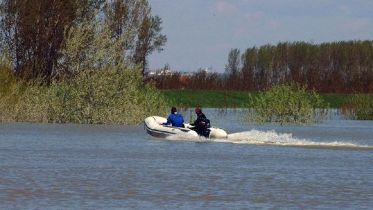 Млад мъж изчезна в Дунав