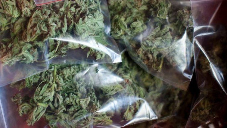 Акция "Посредник" спипа граничен полицай