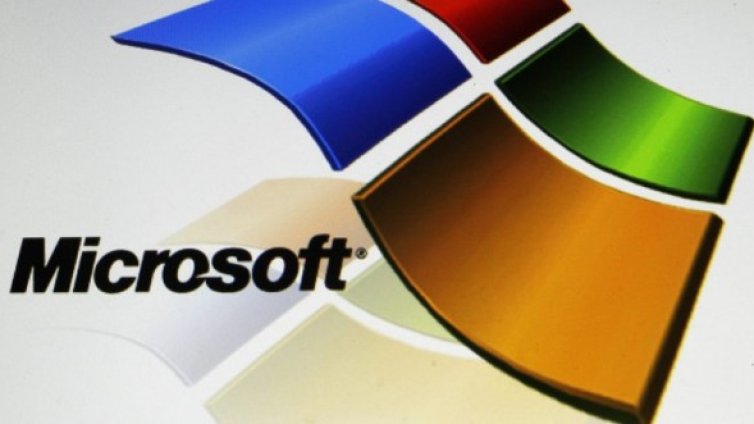 Microsoft вероятно планира сътрудничество със Sony