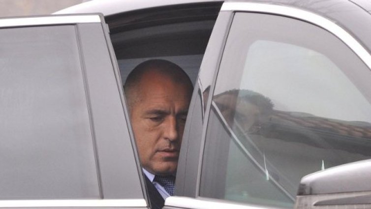 Взривовете &ndash; шум преди доклада от Брюксел, рече Борисов