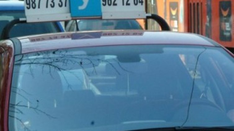 Фирми лъжат с евтини шофьорски курсове