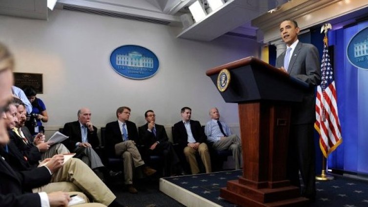 Американският държавен дълг = БВП на страната