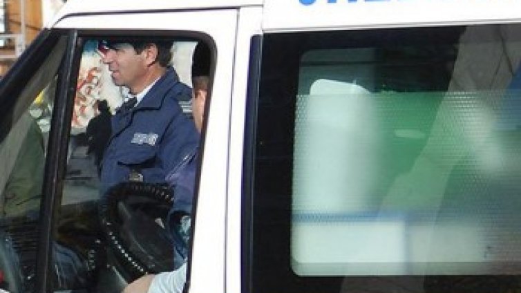 40-годишна с джип се заби в дърво в Пловдив