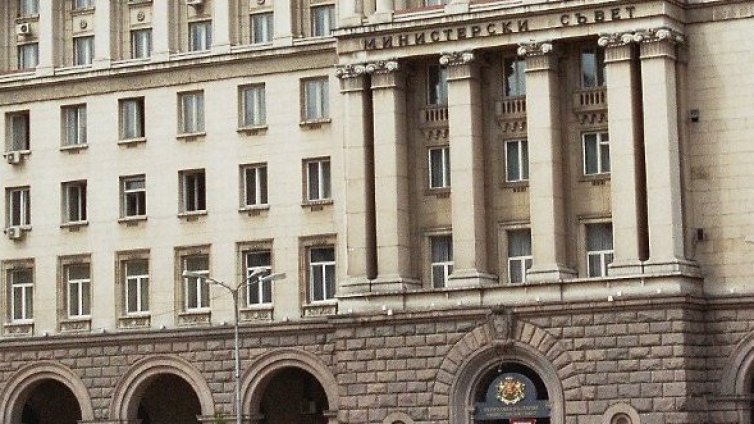 Кои ли ще заменят Плевнелиев-Попова? Почват нови сметки