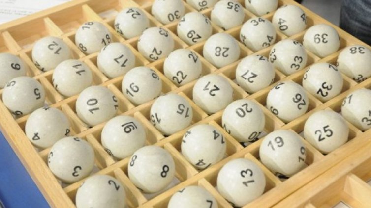 Щастливец от Хисаря удари шестица от 6/49