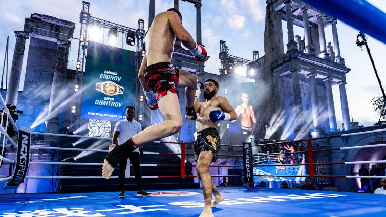 Диян Димитров срещу корав грък в супер битка на SENSHI 30