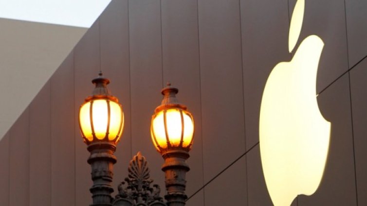 Apple стана жертва на собствения си успех