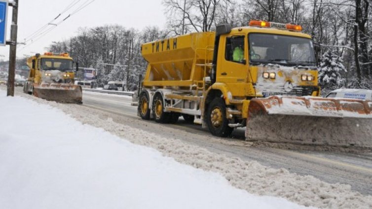 173 снегорина ще чистят София през зимата 