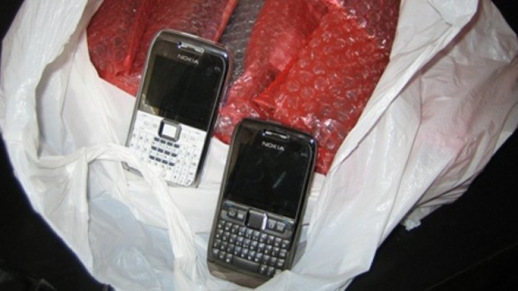 Хванаха GSM-и, имитиращи Nokia, на границата