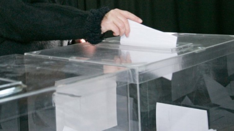 20% избирателна активност до обяд