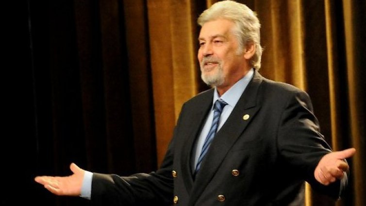 Няма да съм мълчаливо вице, зарече се Ламбо