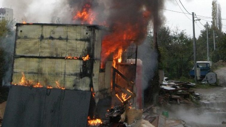 Фургон горя в Пазарджик, няма пострадали