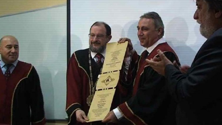 Айн цу цвайн цу доктор дрън!