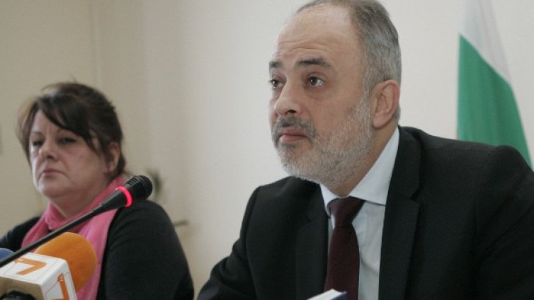 Безотговорно е да си подавам оставката!