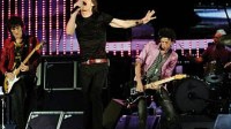 Rolling Stones срещу неправдите по света