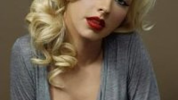 500 000 паунда е цената за бебето на Christina Aguilera