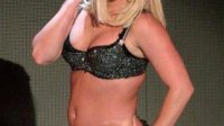 Britney готви световно турне?