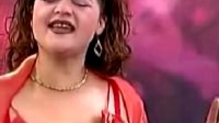 Mariah Carey видя с очите си Валентина Хасан! Виж видео!