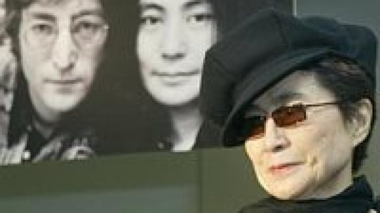 Плановете на John Lennon да сложи LSD в чашата на Никсън - на яве?