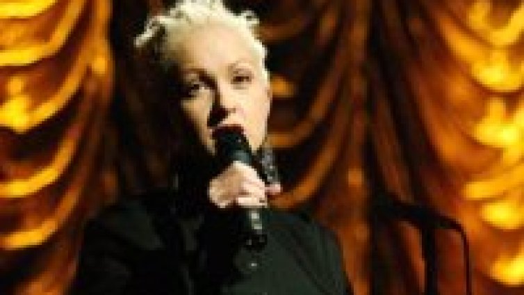 Cyndi Lauper в защита на хомосексуалистите