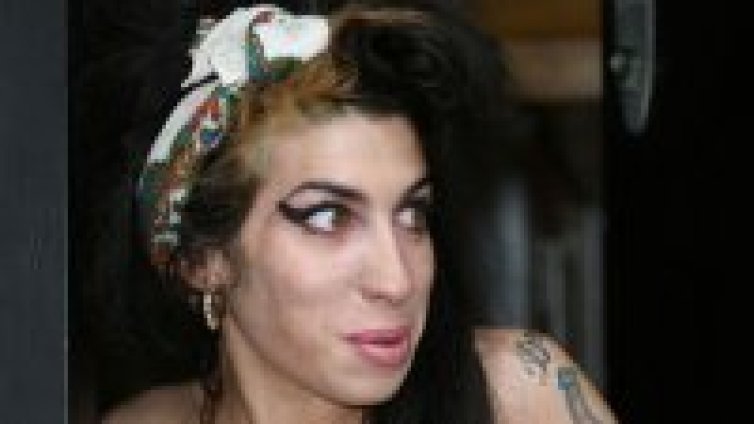 Winehouse е най-ужасяващият човек в Англия