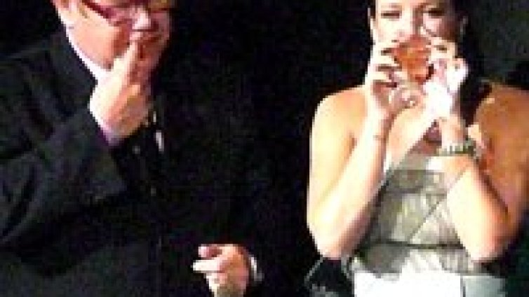 Пияната Lily Allen вбеси Elton John!