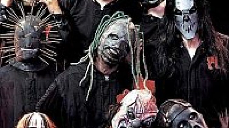 Slipknot пребориха The Game в люта битка за продажби