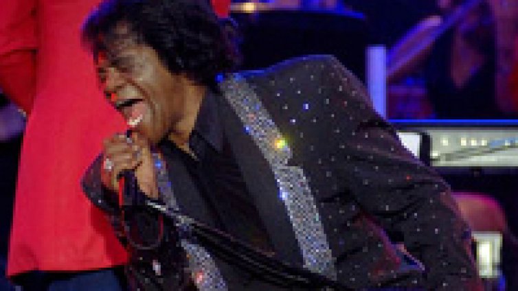 Wesley Snipes ще играе James Brown