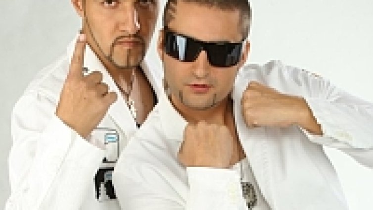 Румънеца и Енчев записват със Snap!