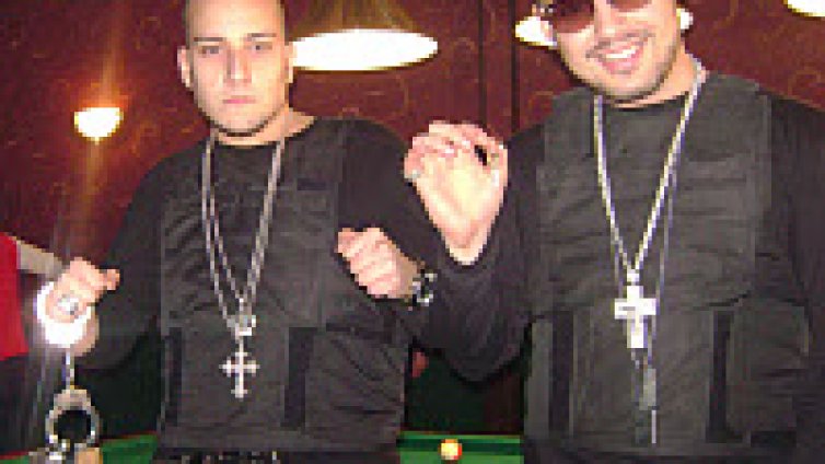 Gangsta Gangsta снимат MTV клип